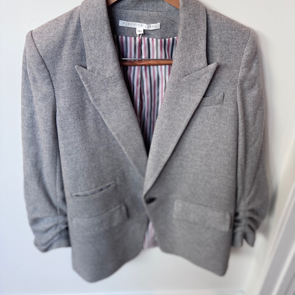 Veronica Beard Gray Blazer Size 6